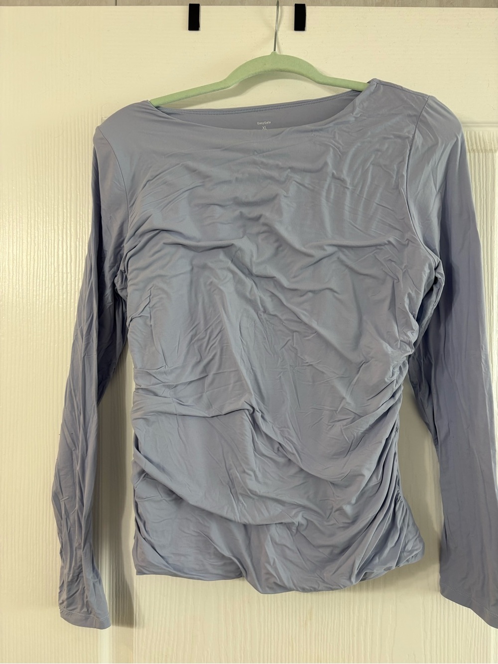 Women's Long-Sleeve Ruched Top in Light Lavender